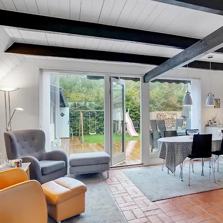 Holiday home Beautiful In With Kitchen