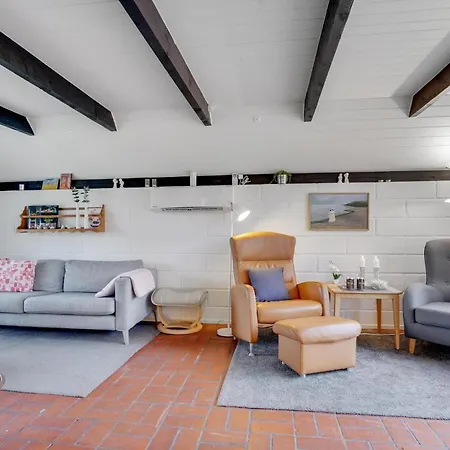 Beautiful In With Kitchen Holiday home *