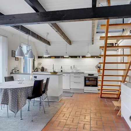 Beautiful In With Kitchen Hadsund